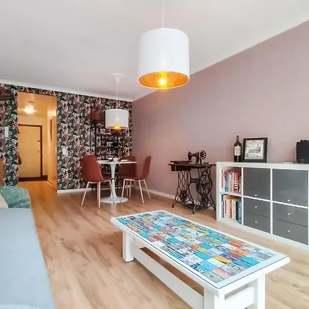 Apartment Beautiful In *